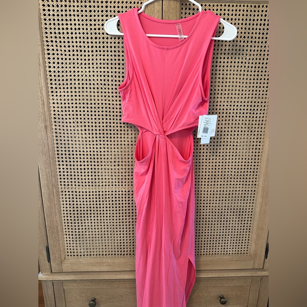 Beyond Yoga Around The World Front Twist Dress